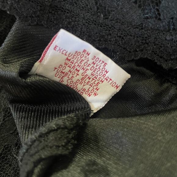 Vintage 80s Sheer Black Lace Romantic Dark Coquette Gothic Slip Dress Nightgown - Picture 11 of 11